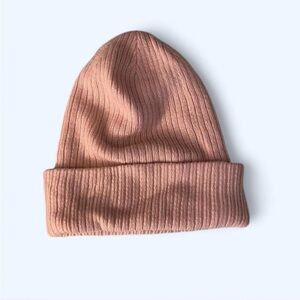Aritzia “Main Character” Baby Pink Knit Beanie